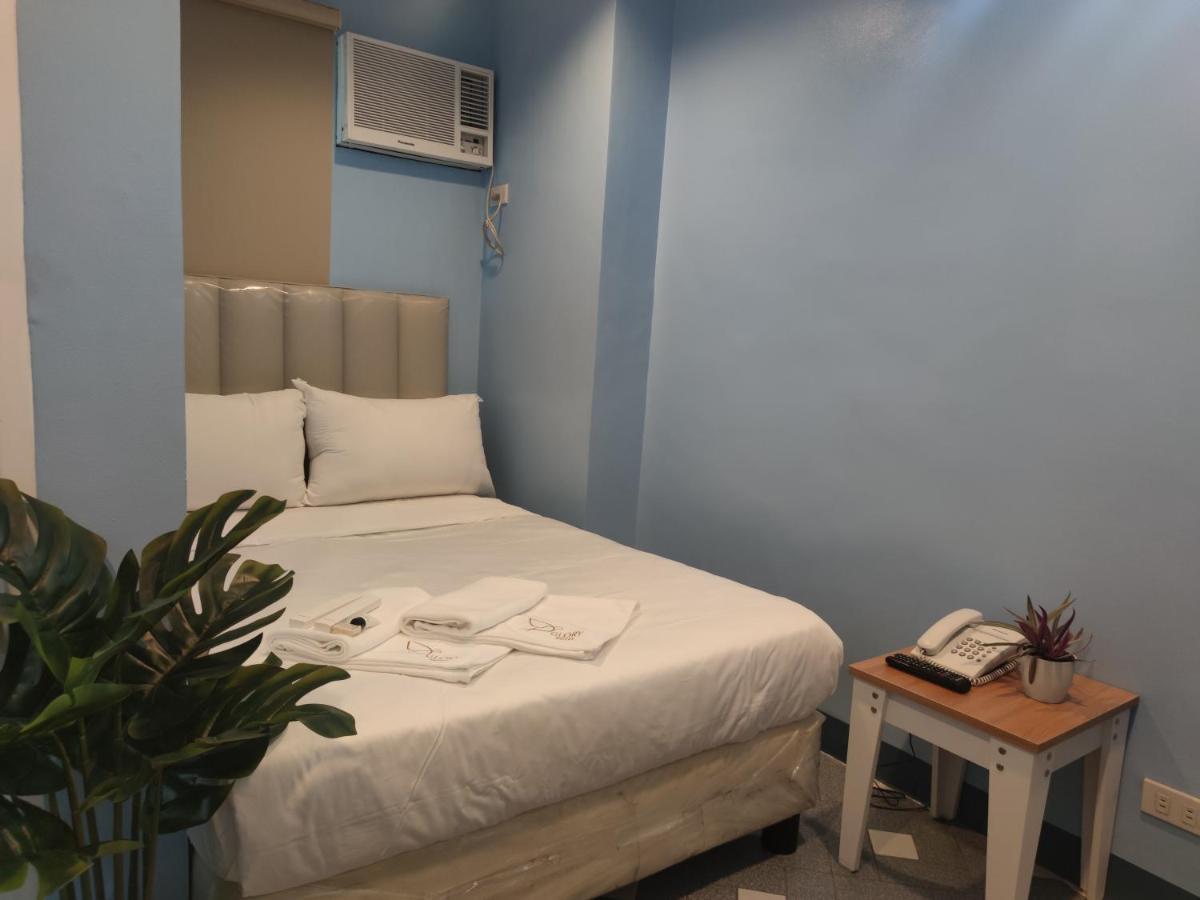 Glory Hotel Cubao Quezon City Exteriör bild