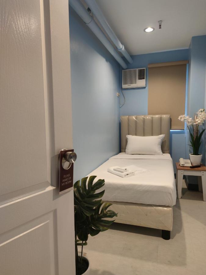 Glory Hotel Cubao Quezon City Exteriör bild